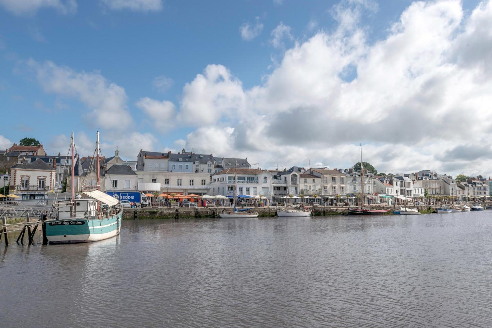 Sur Le Quai De Pornic, Appartement Pour 4 Exterior photo